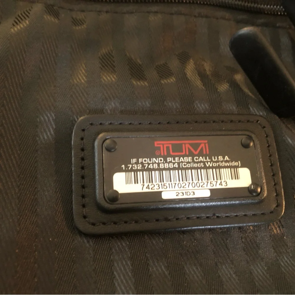 Tumi Black Men's Travel garment Bag - Classic Carry on